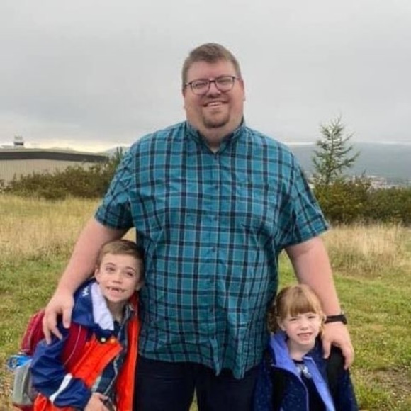 Meet your Posher, Jonathan - Picture 1 of 1